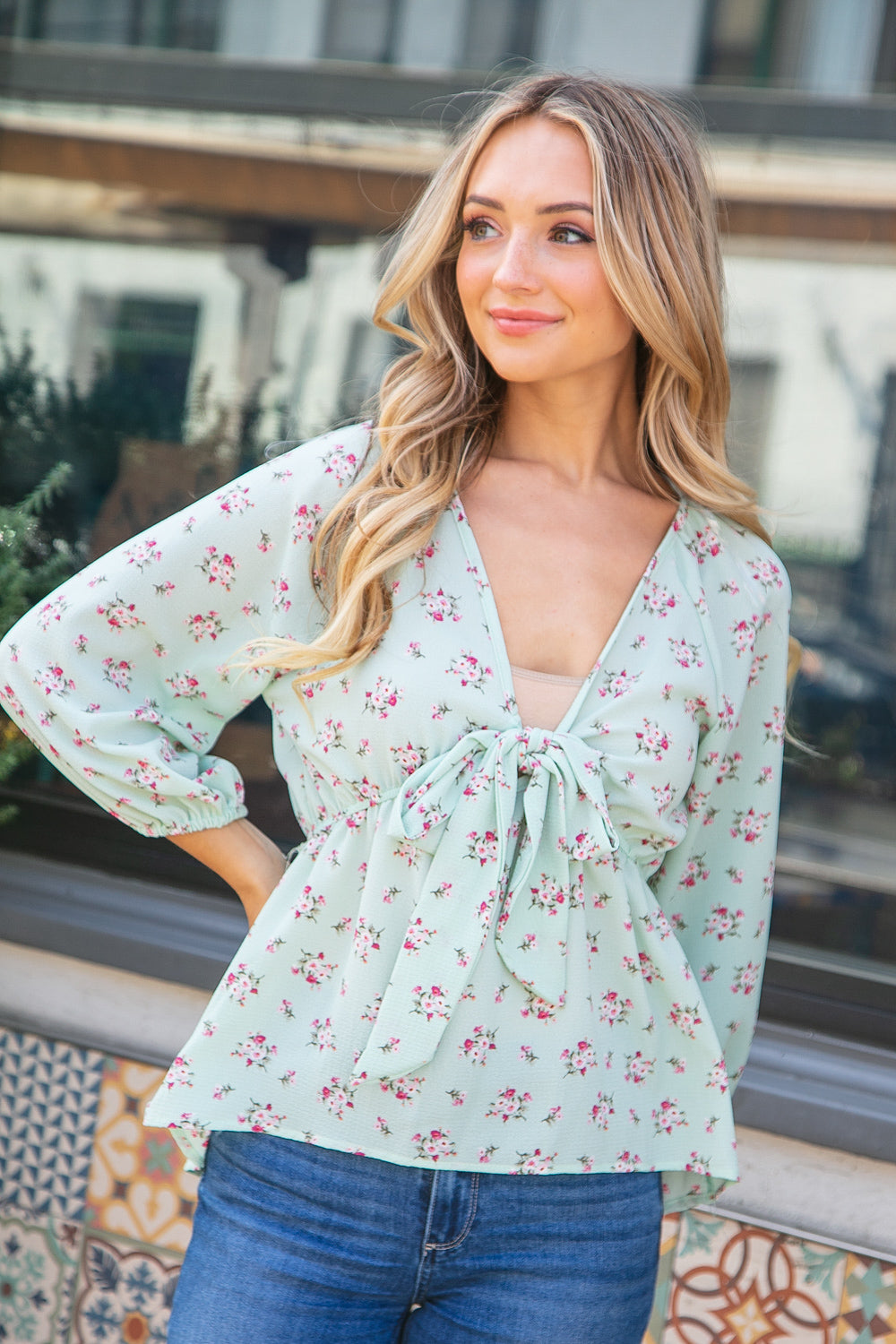 Mint Crepe Seersucker Floral Knotted Woven Blouse